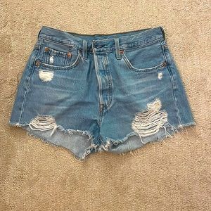 Such cute Jean shorts, blue